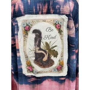 Be Kind Skunk Patch Flannel | Distressed Ombre Plaid | XL